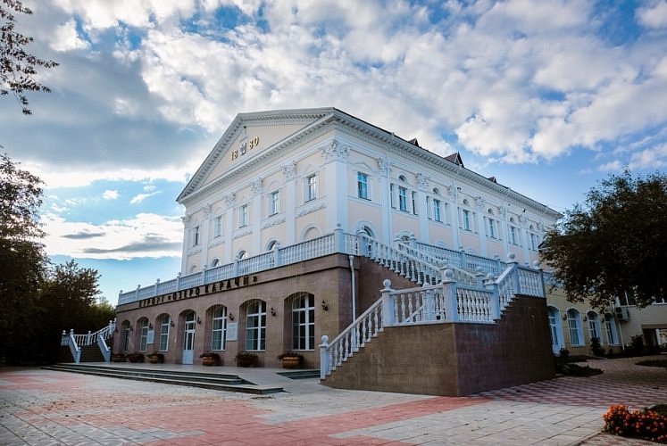 посёлок Озеро-Карачи
