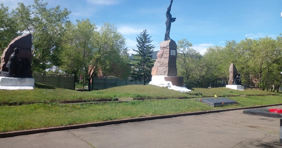 Шахтерам, погибшим в результате взрыва, на Шахте № 8 в 1931 г.